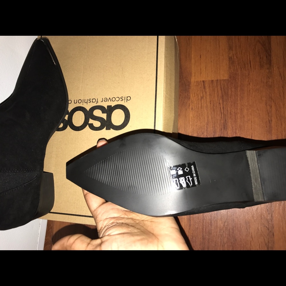 Black Booties - Picture 4 of 4
